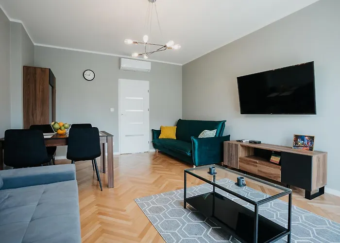 Connecta Apartament In City Center With Ac
