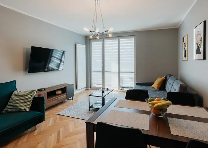 Connecta Apartament In City Center With Ac