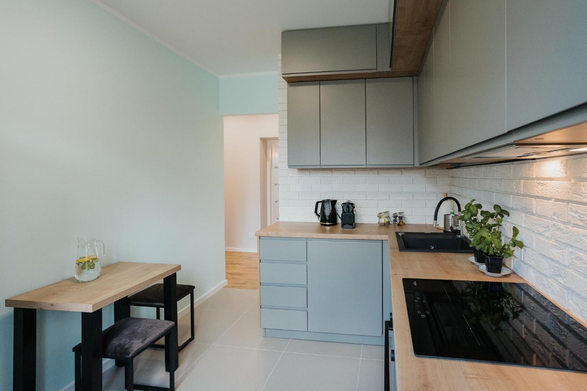 Connecta In Center With Ac Apartament