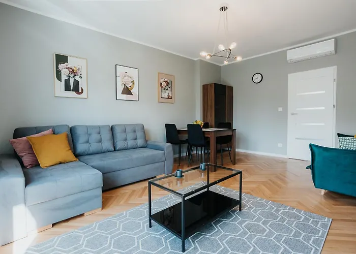 Connecta Apartament In City Center With Ac