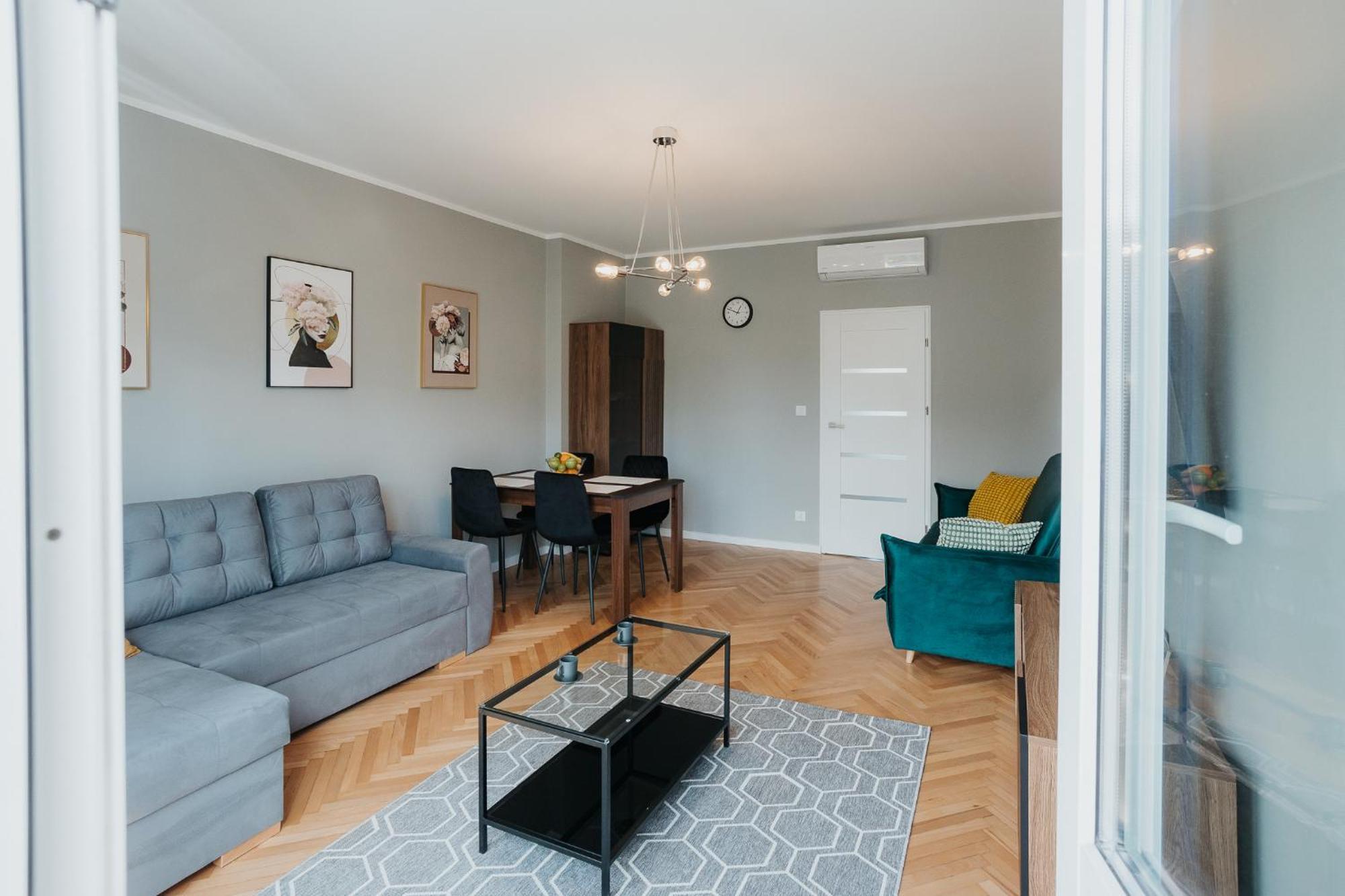 Connecta In Center With Ac Apartment Krakow